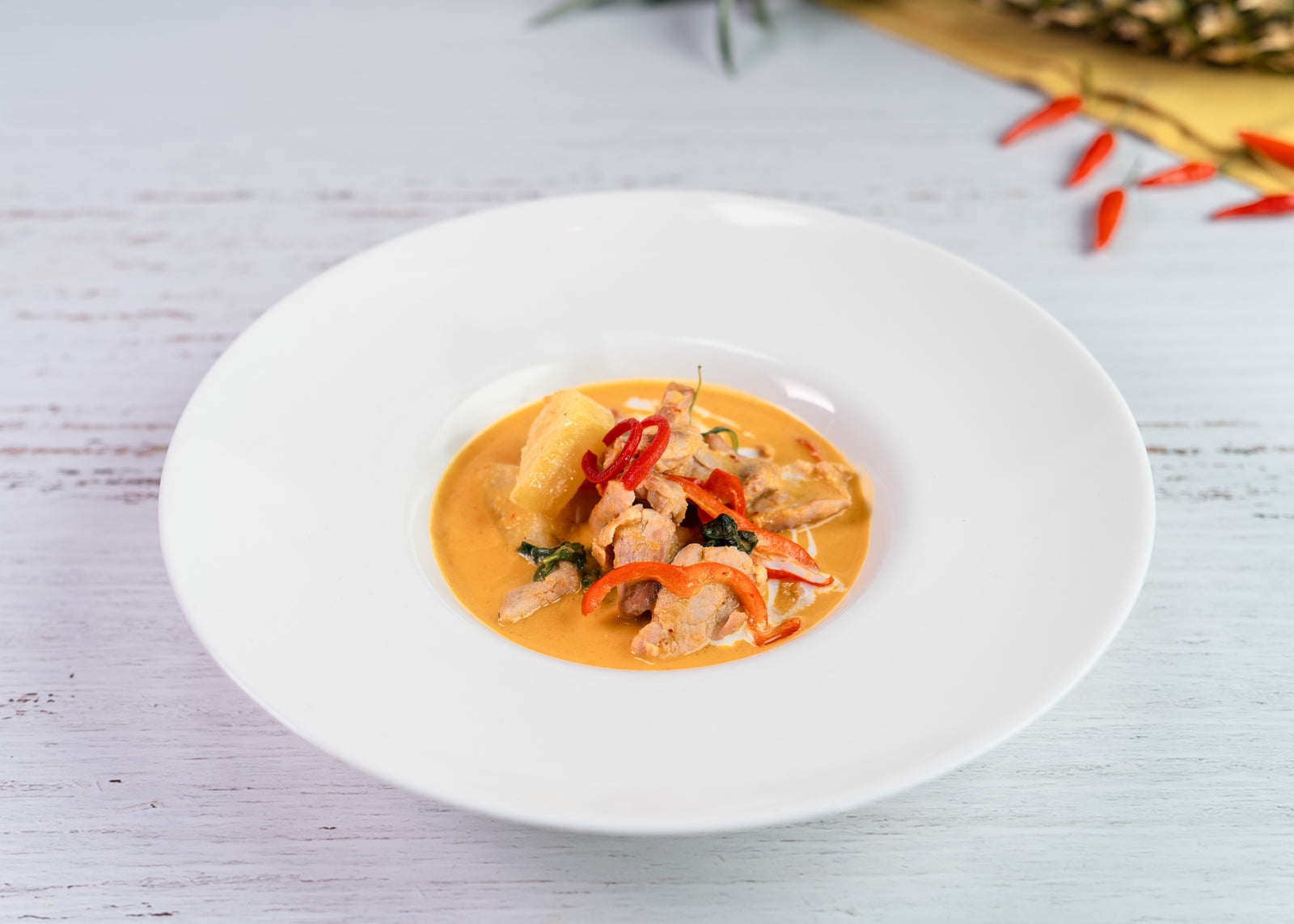 Pork curry with pineapple