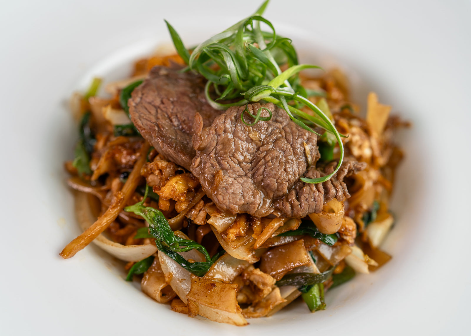 Stir Fried Spicy Noodles with Beef